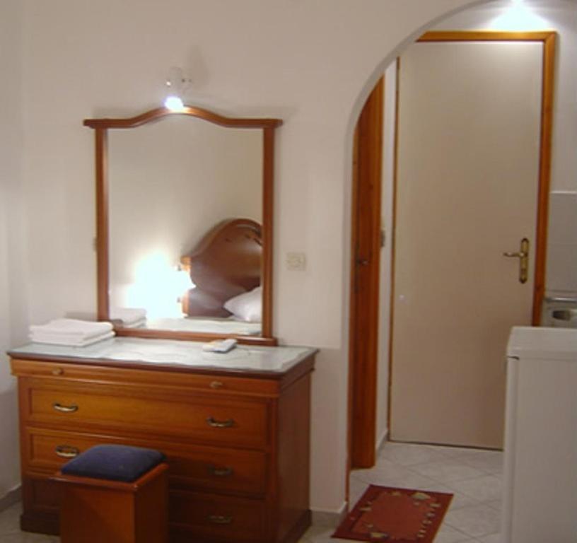 Costantonia Holiday Apartments Agia Marina  Номер фото