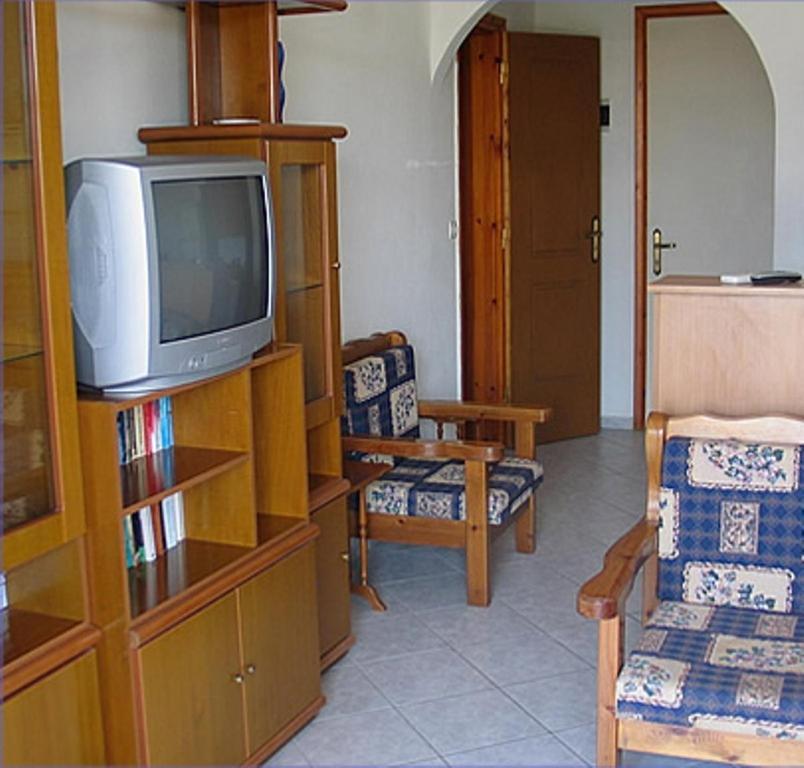 Costantonia Holiday Apartments Agia Marina  Номер фото